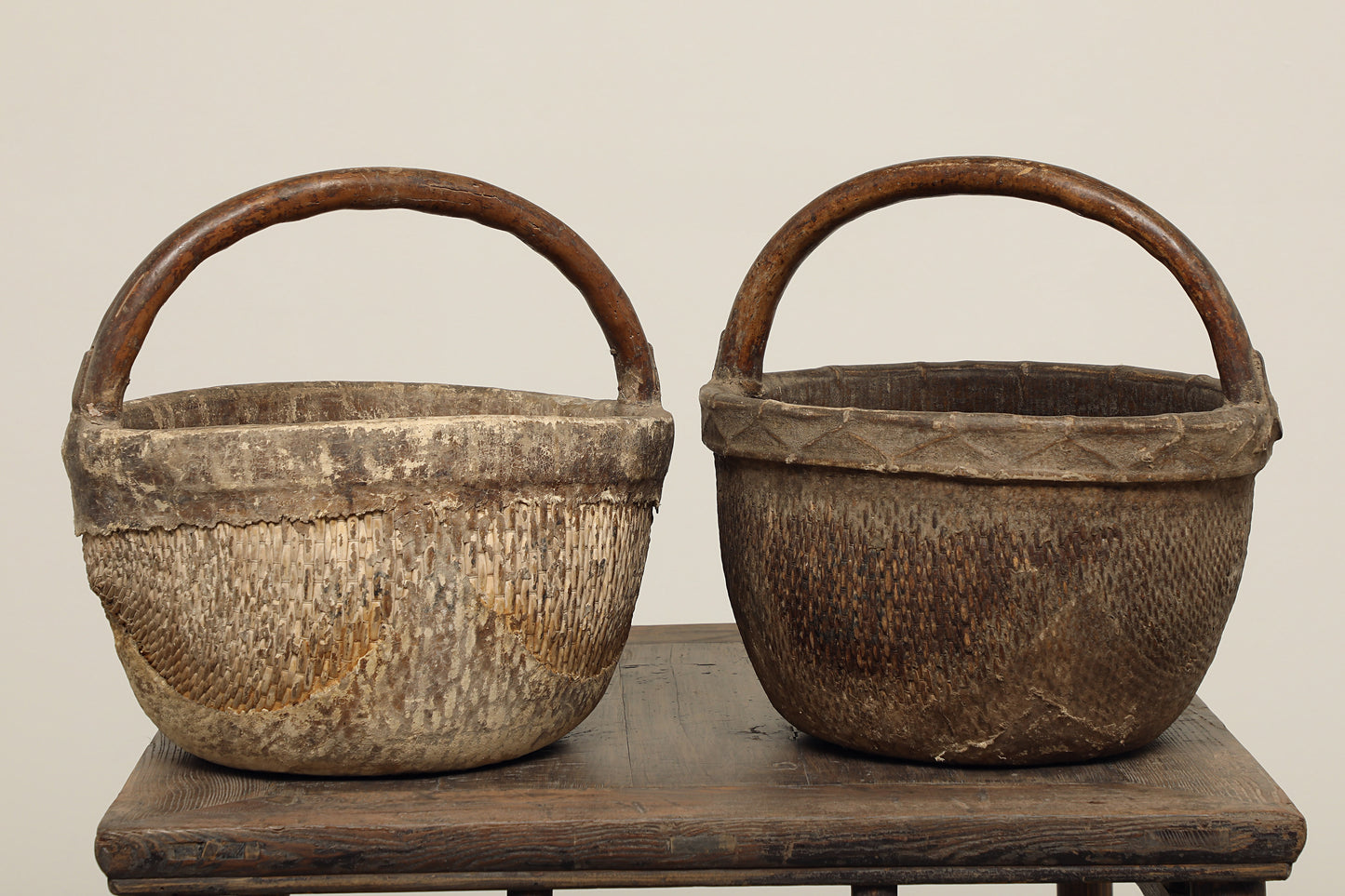 (GAS001) Vintage Willow Farm Basket - Circa 1960 (18x18x22)