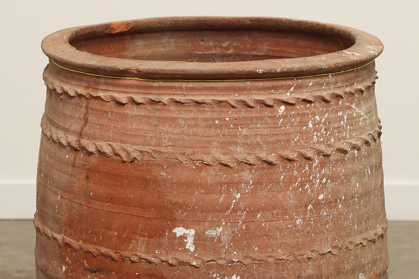 (IWB410) Vintage Turkish Dagar Pot (22x22x29)
