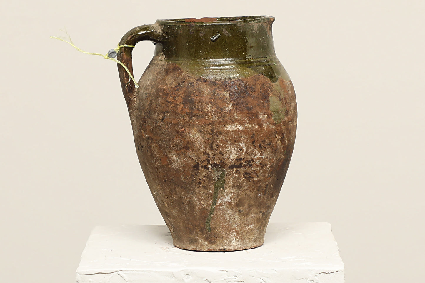 (IWB053) Vintage Turkish Pot (8x8x11)