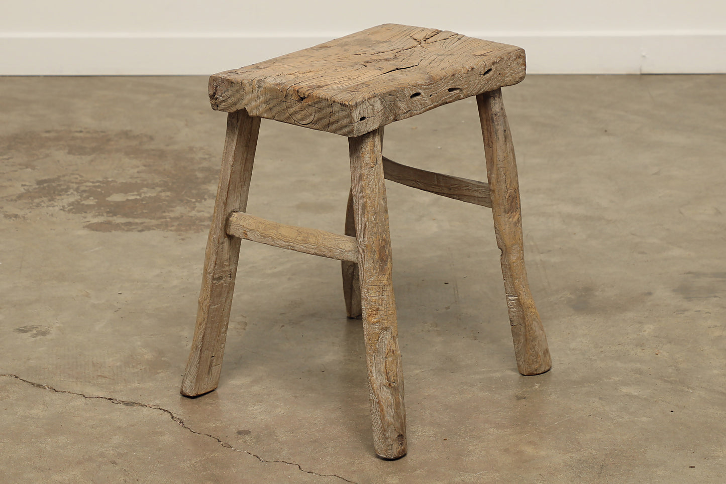 (GAS104) Vintage Elm Stool - Circa 1940 (17x11x20)