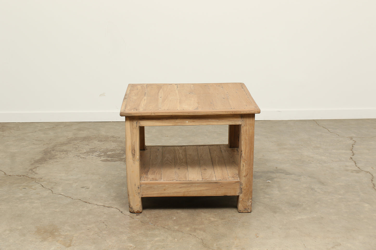 (PA9232) Vintage Carved Side Table