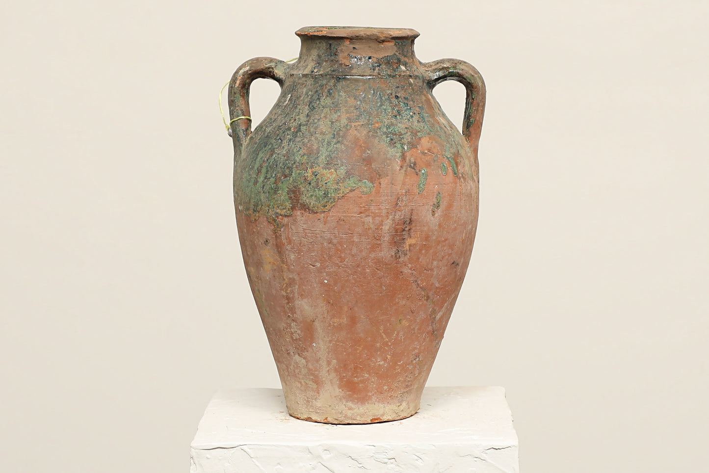 (IWB186) Vintage Turkish Pot (10x10x16)