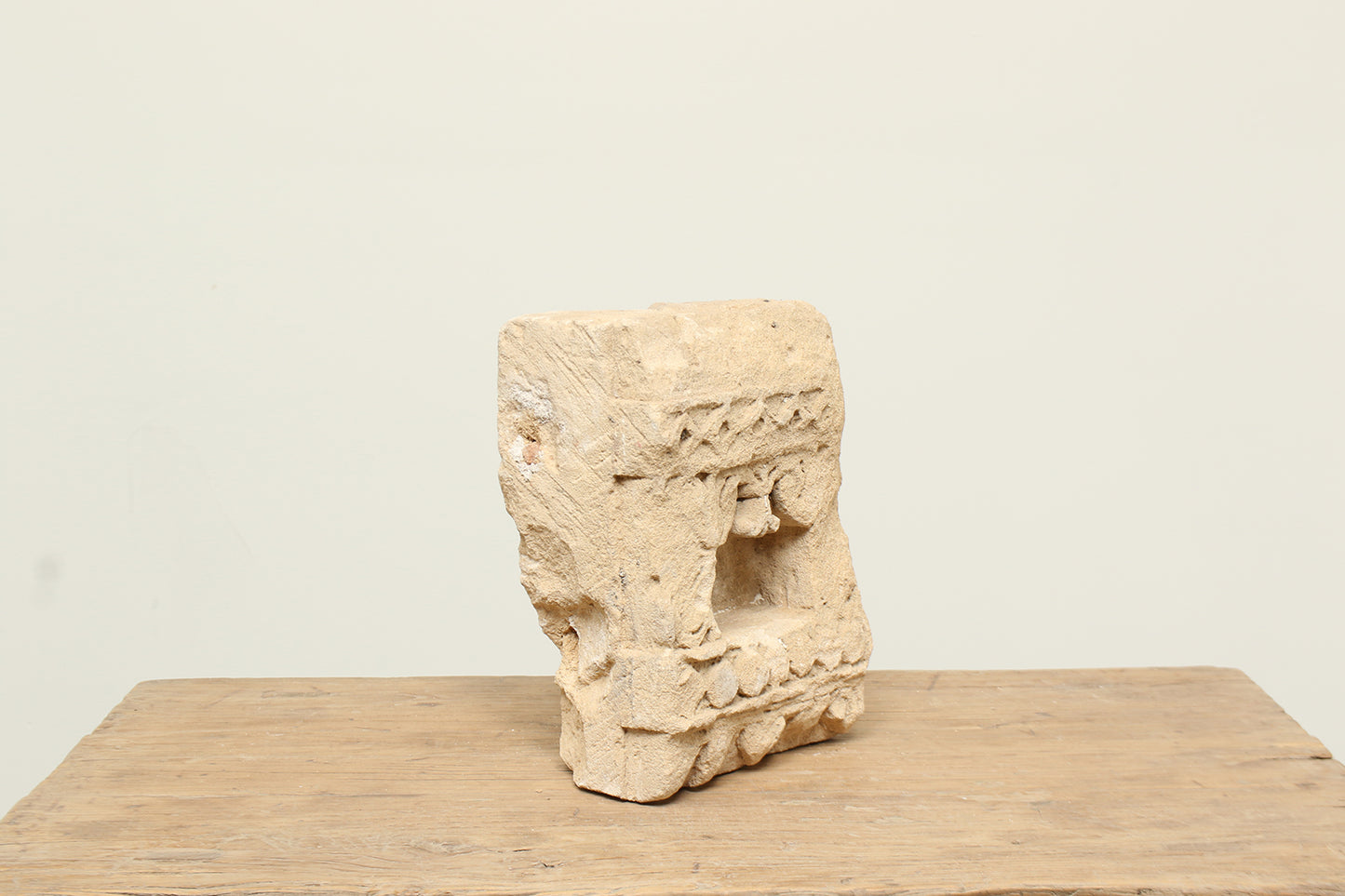 (PP111-P3) Vintage Stone Aala (9x5x12)