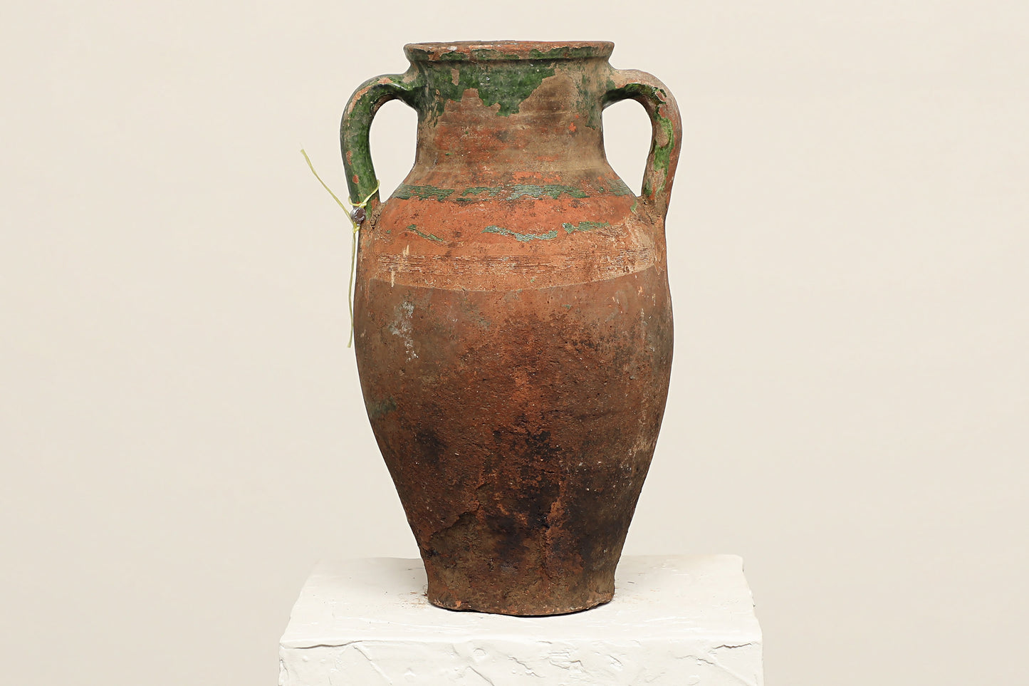 (IWB187) Vintage Turkish Pot (8x8x15)