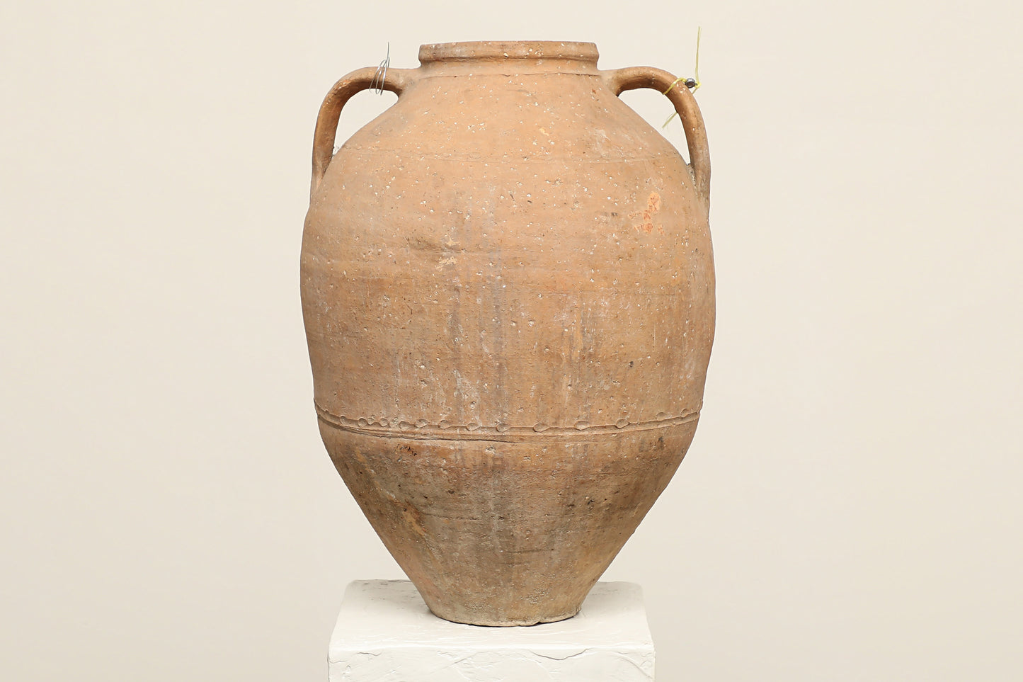 (IWB254) Vintage Turkish Pot (16x16x23)