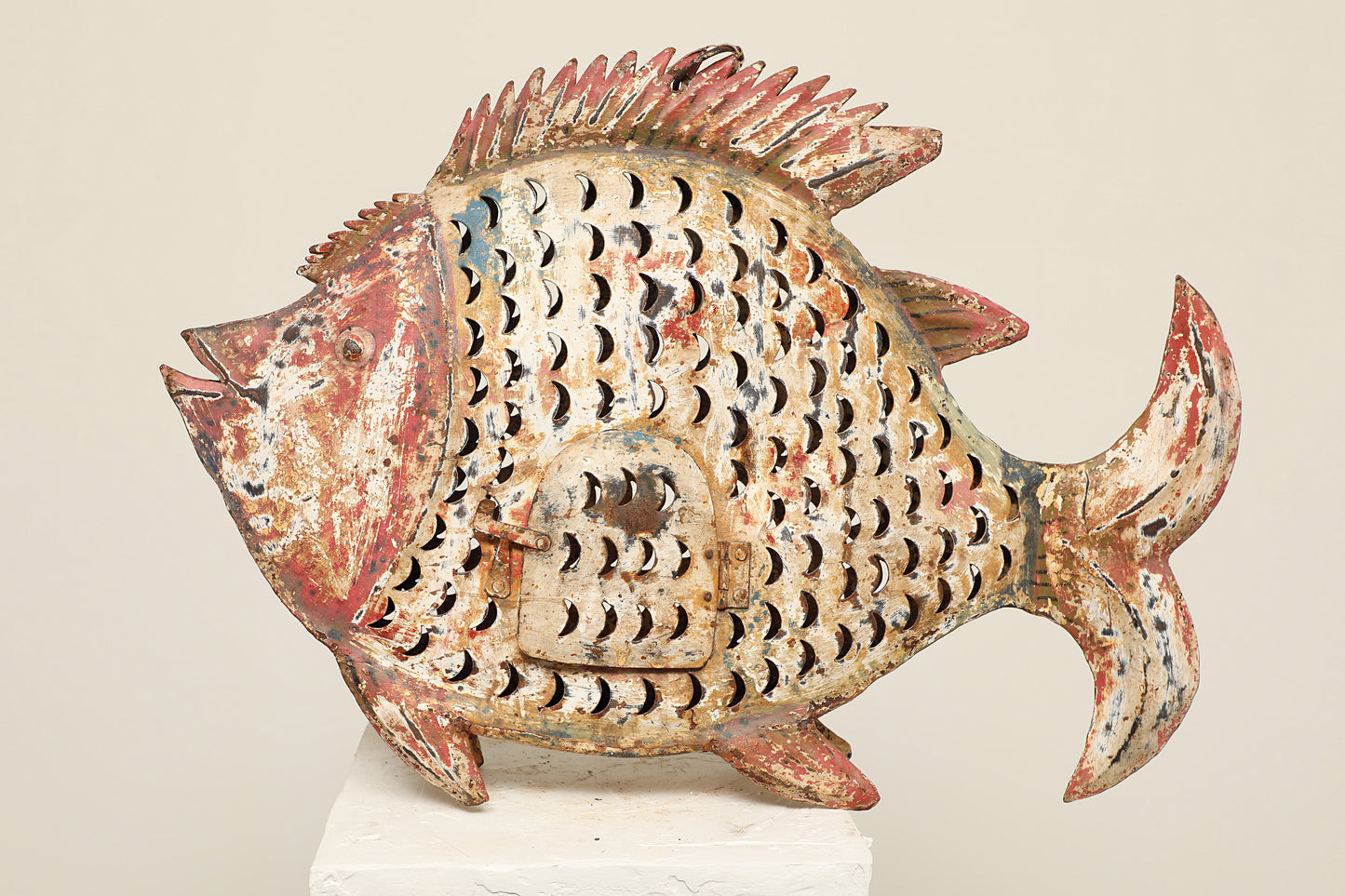 (SCP117) Painted Lantern Fish (24x5x19)