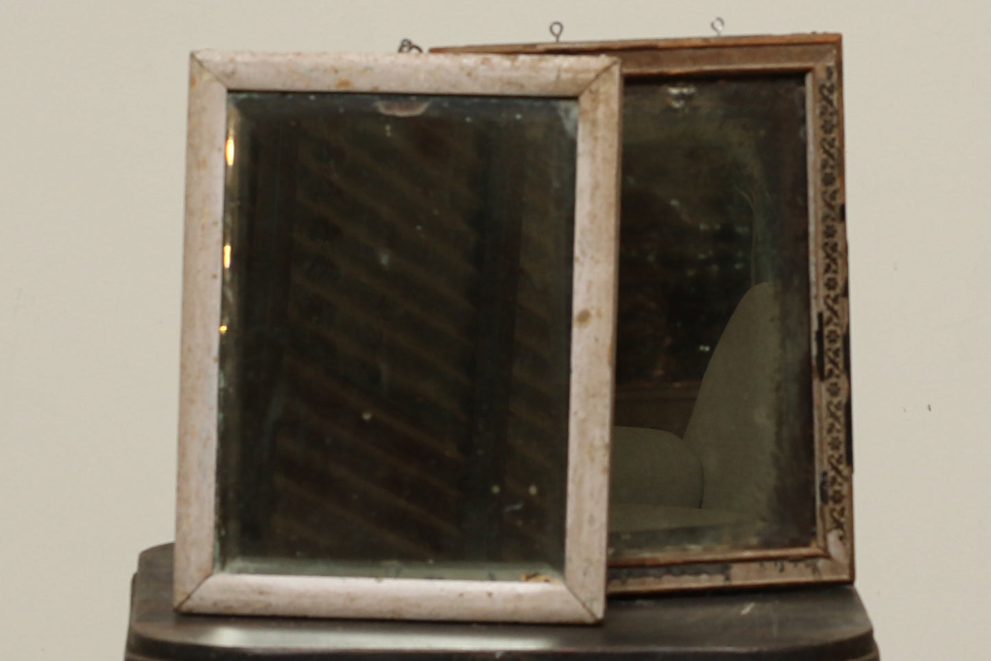 (SCL062) Vintage Habib Mirror (15x2x21)