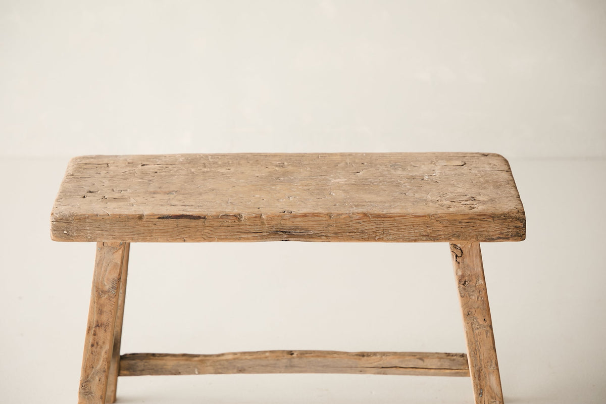 Vintage Elm Stool AH.146 - Circa 1945