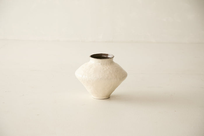 Painted Porcelain Pot No. N5