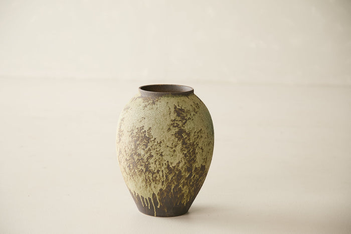 Celadon Porcelain Pot No. N9