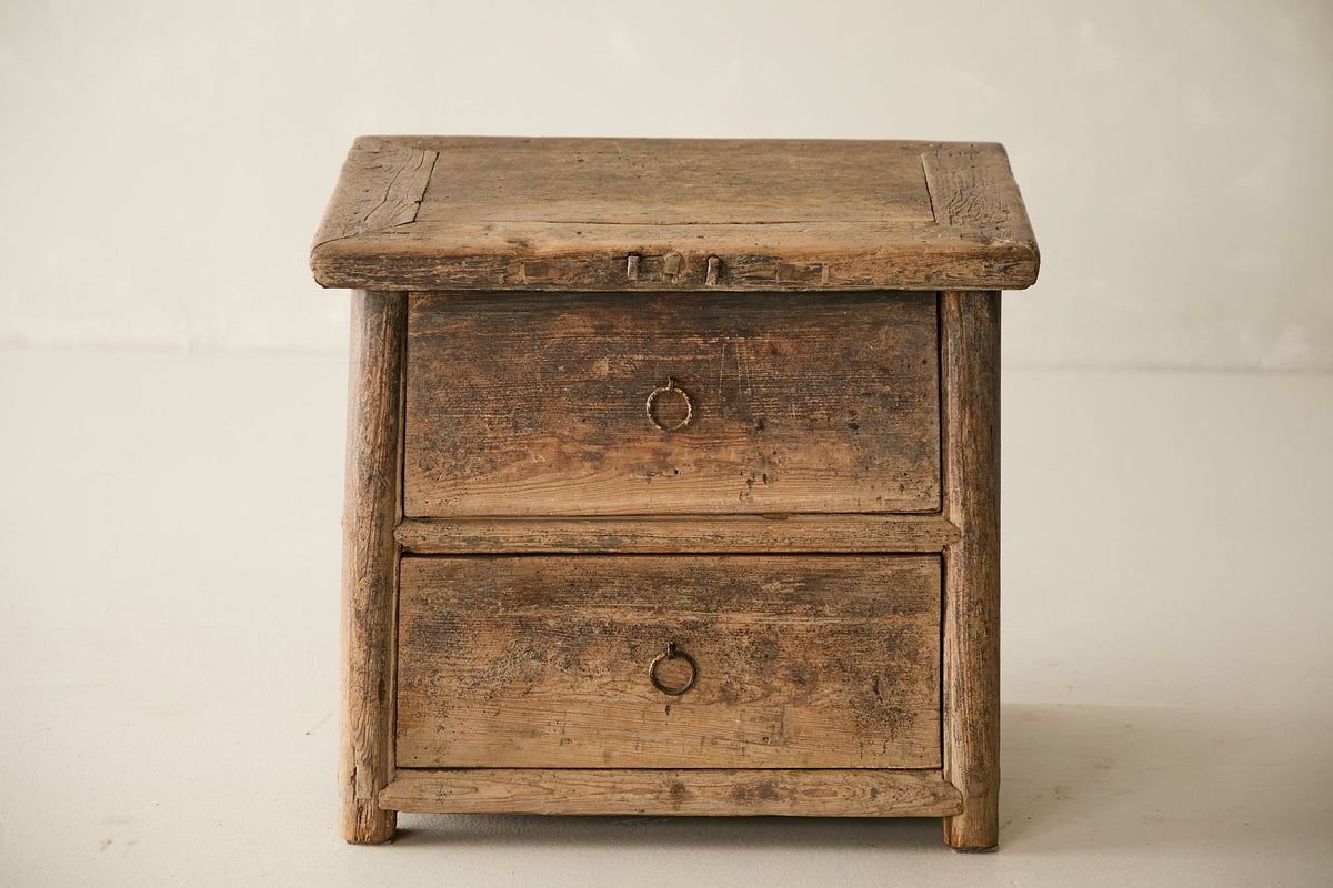 Vintage Solid Elm Cobbler Side Table No. N93 - Circa 1925