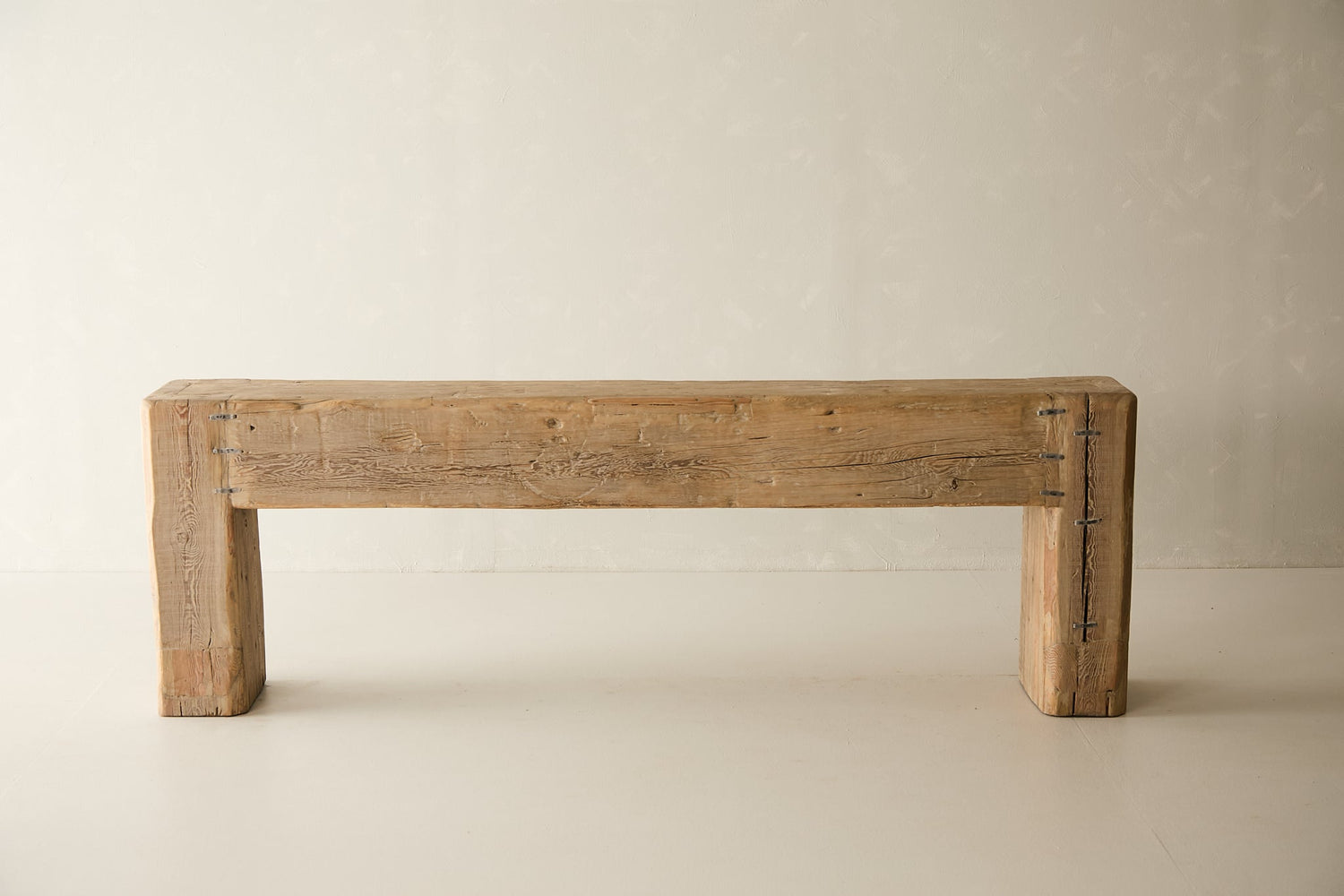 {{ image.alt }}
