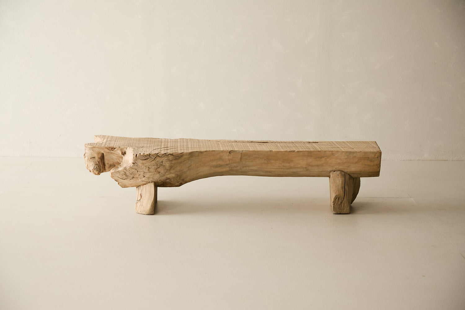 {{ image.alt }}