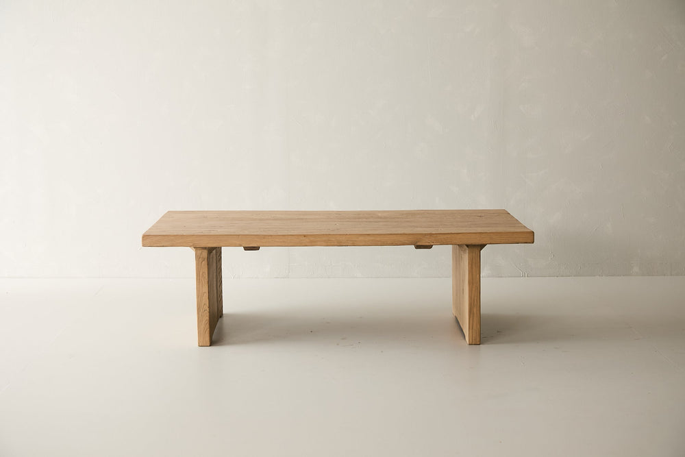 {{ product.title }}
