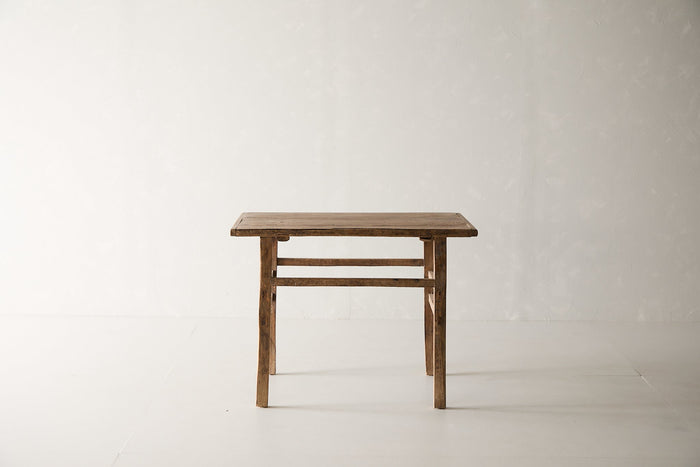 Vintage Elm Island No.82 - Circa 1920