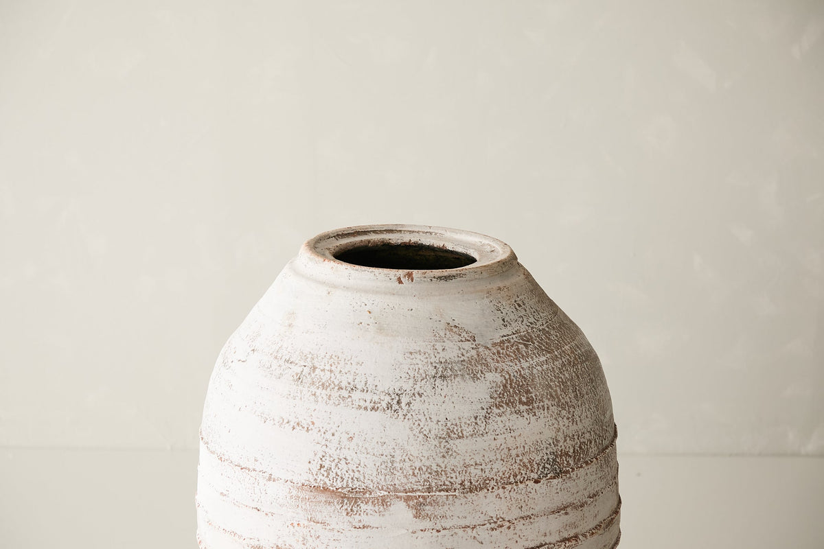 Vintage Turkish Pot D.010