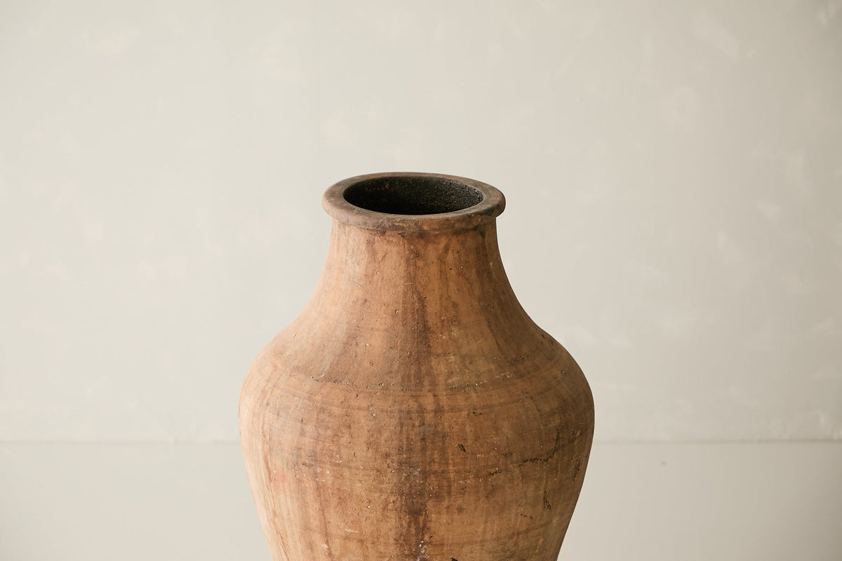 Vintage Turkish Avanos Pot D.031