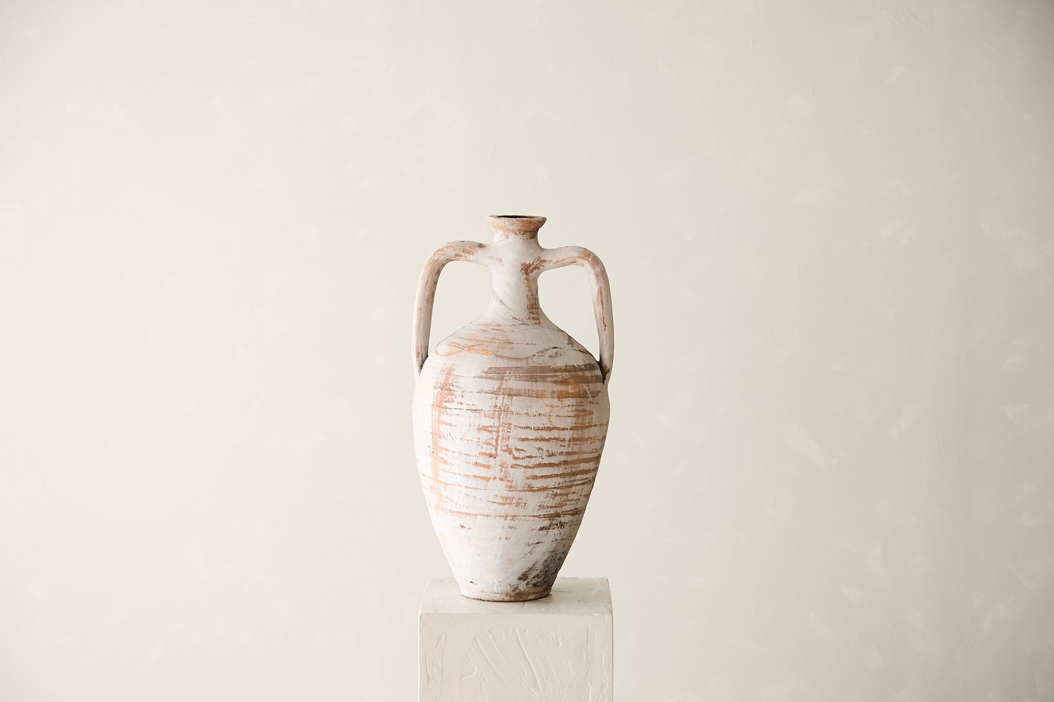 Antique Turkish Amphora Pot Whitewashed No141 – Habitat Home and Garden