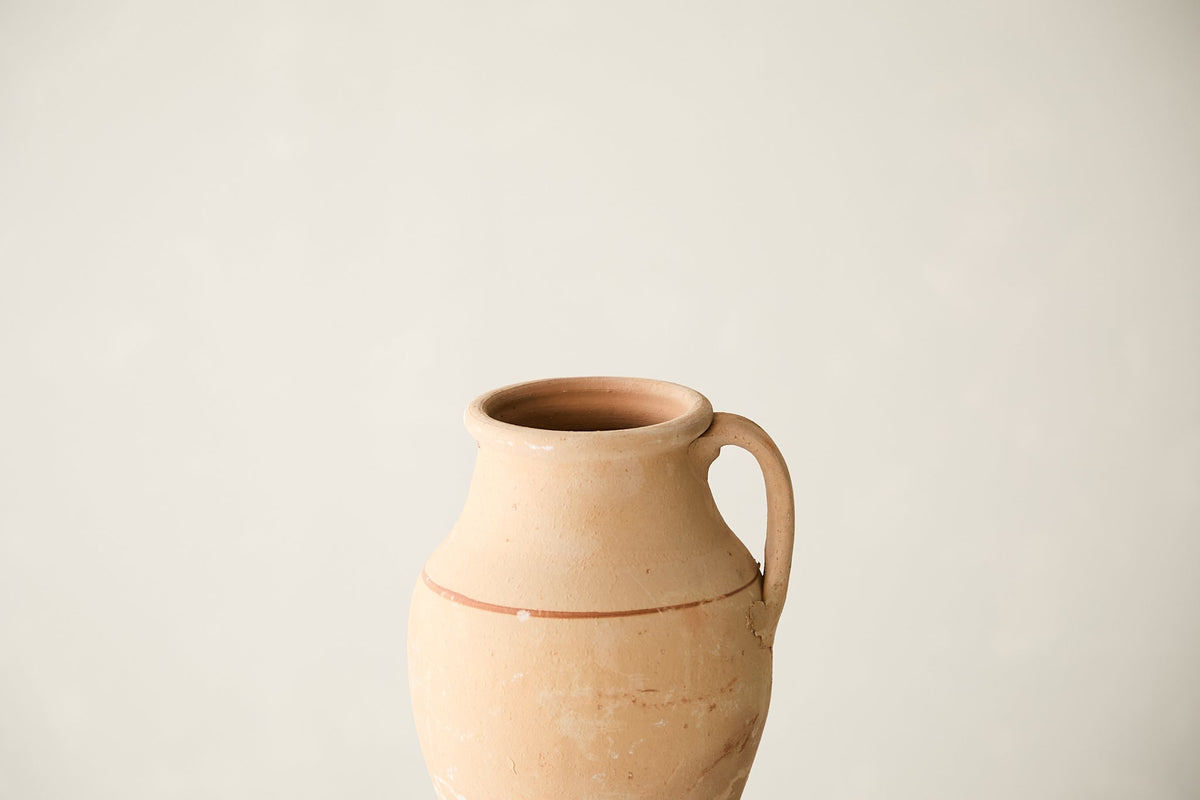 Vintage Turkish Pot D.402