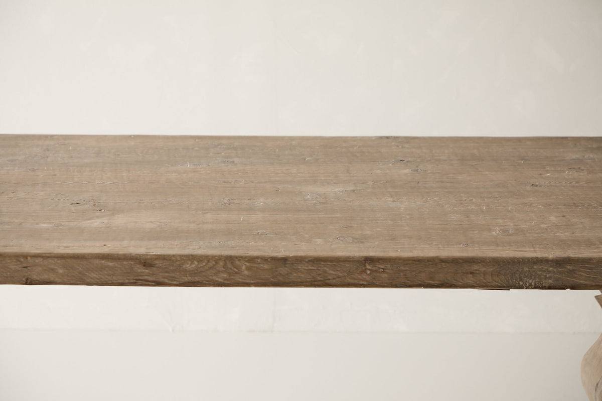 Ophelia Dining Table