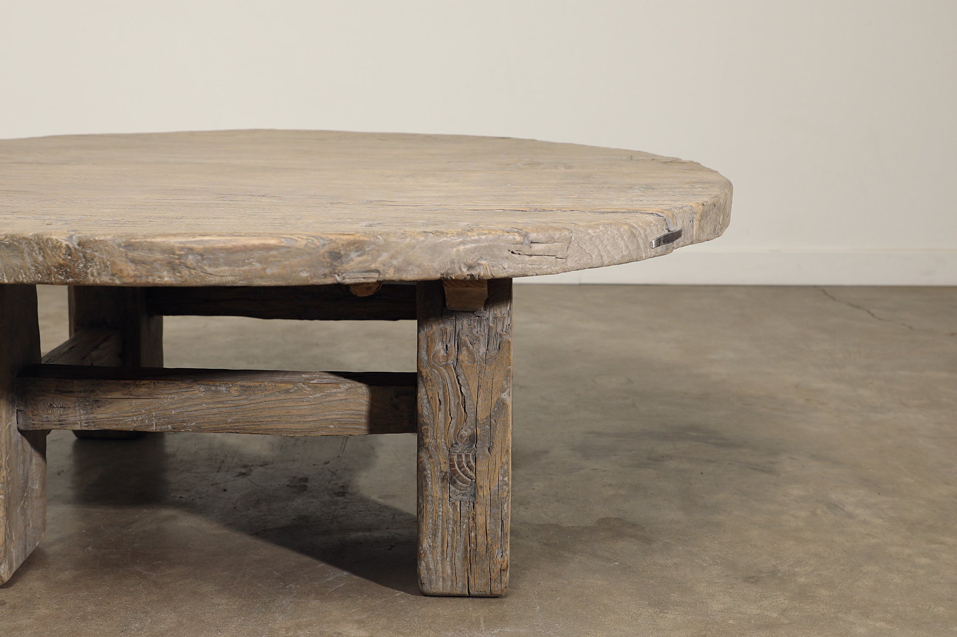 Reclaimed Poplar Wood Wooden Wound Coffee Table with Four Legs and 51" Diameter No. 8