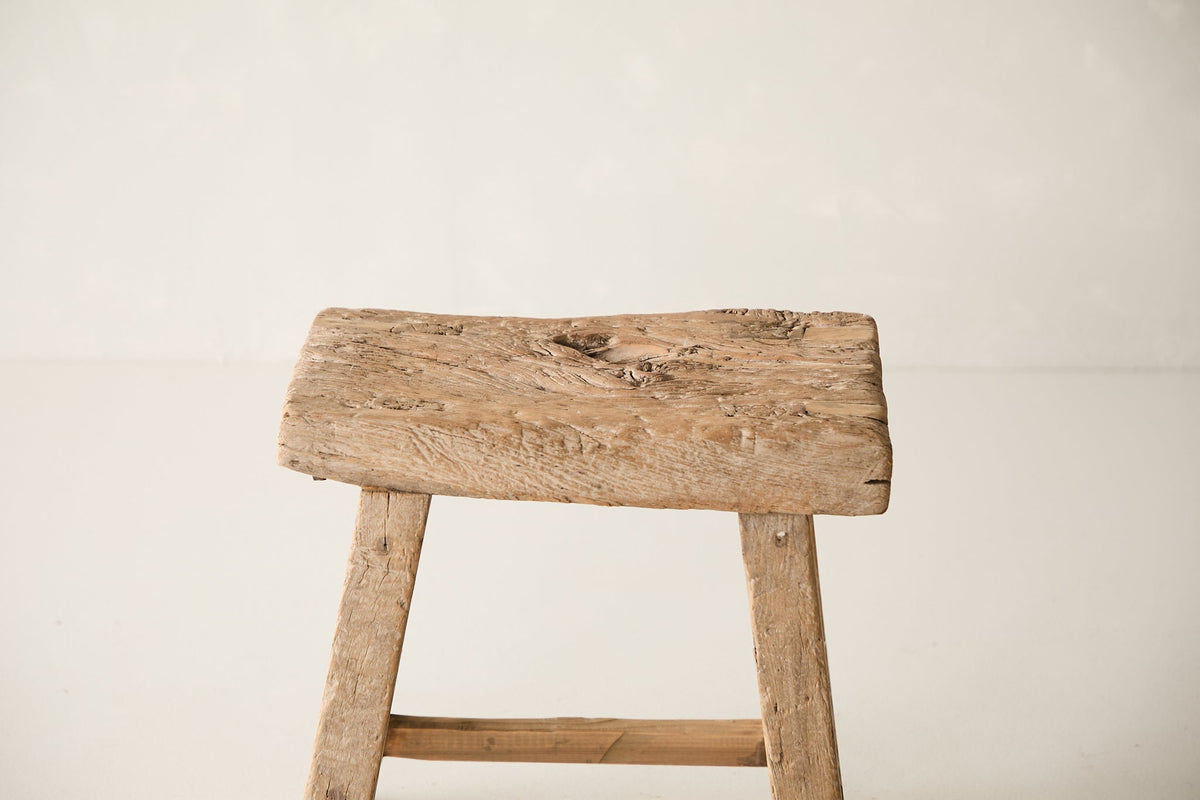 Vintage Elm Stool AH.148 - Circa 1945