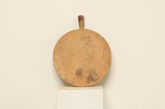 Vintage Bread Board IV elevate your home with a 16x1x21 vintage wood round bread board—rustic charm, rich patina, and timeless decor perfect for walls, shelves, or countertops.