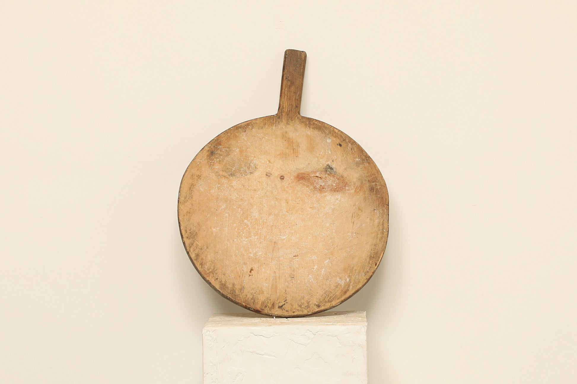 Vintage Bread Board XX elevate your home with a 17x1x22 vintage wood round bread board—rustic charm, rich patina, and timeless decor perfect for walls, shelves, or countertops.