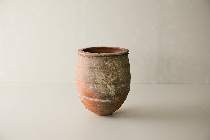 Vintage Turkish Dagar Pot D.004