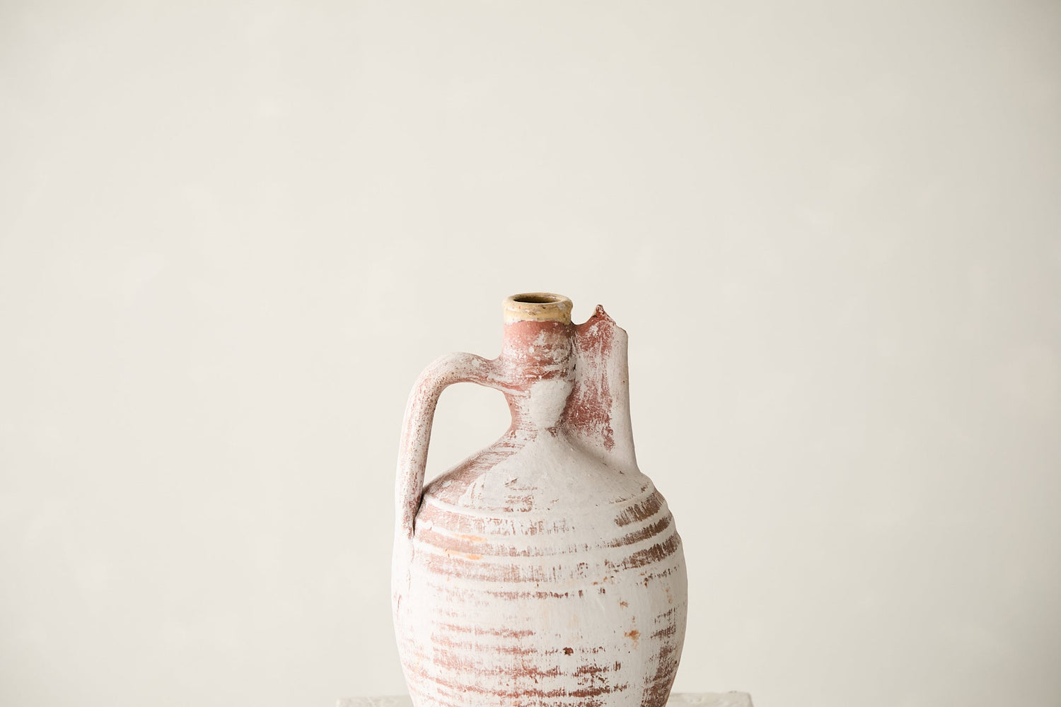 {{ image.alt }}