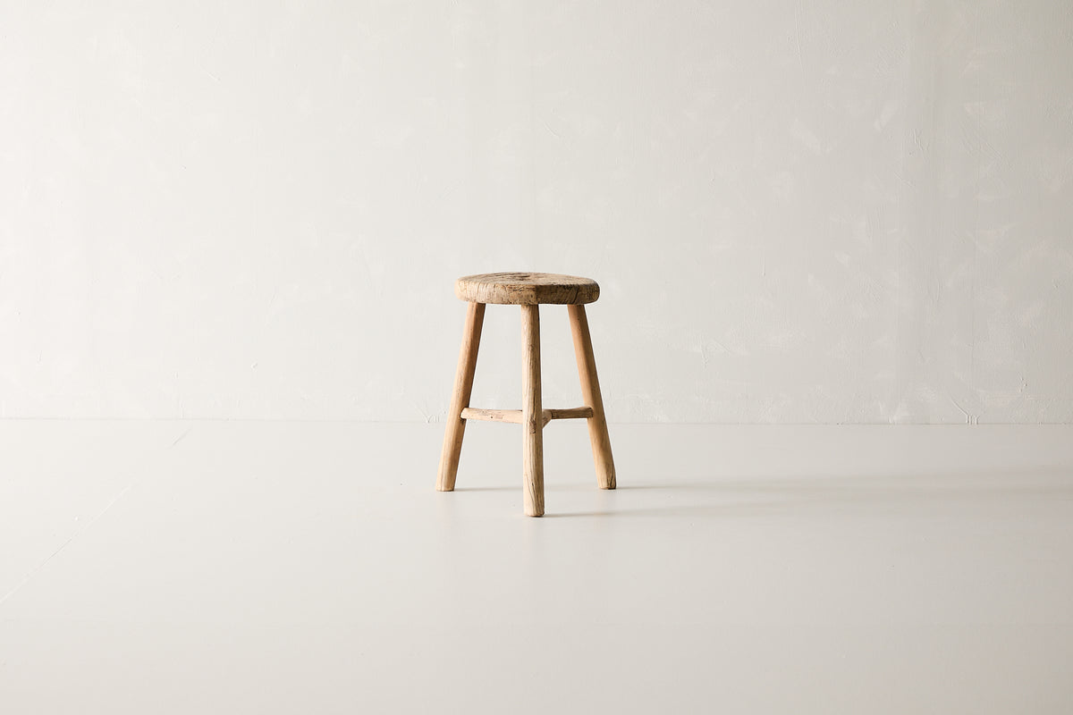Vintage Elm Stool AE.165 - Circa 1925