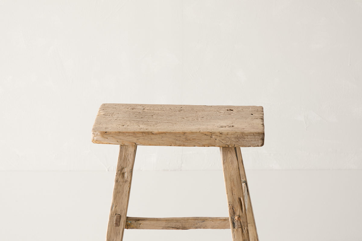 Vintage Elm Stool AE.175 - Circa 1925