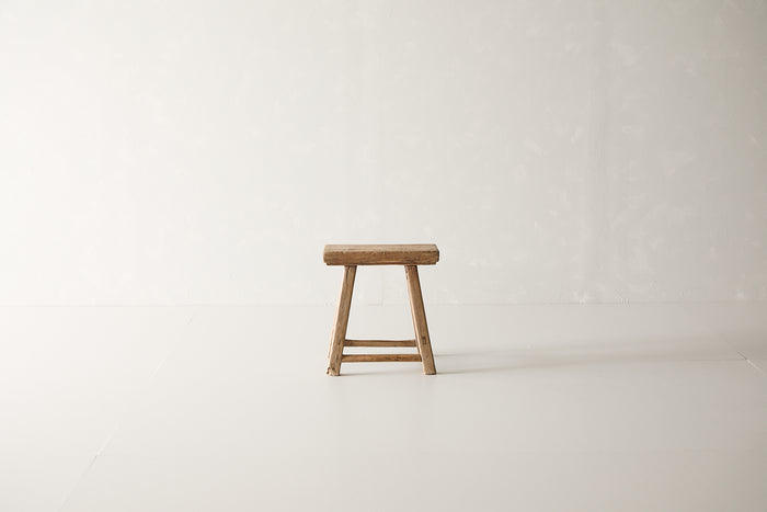Vintage Elm Stool AE.177 - Circa 1945