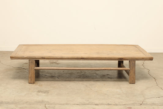 (GAZ060) Vintage Elm Coffee Table - Circa 1925 (83x38x17)