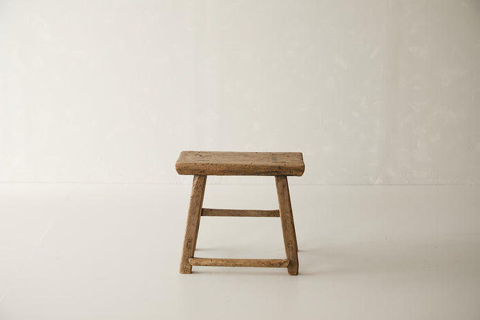 (GAZ154-AF21) Vintage Ranch Stool (23x13x20)