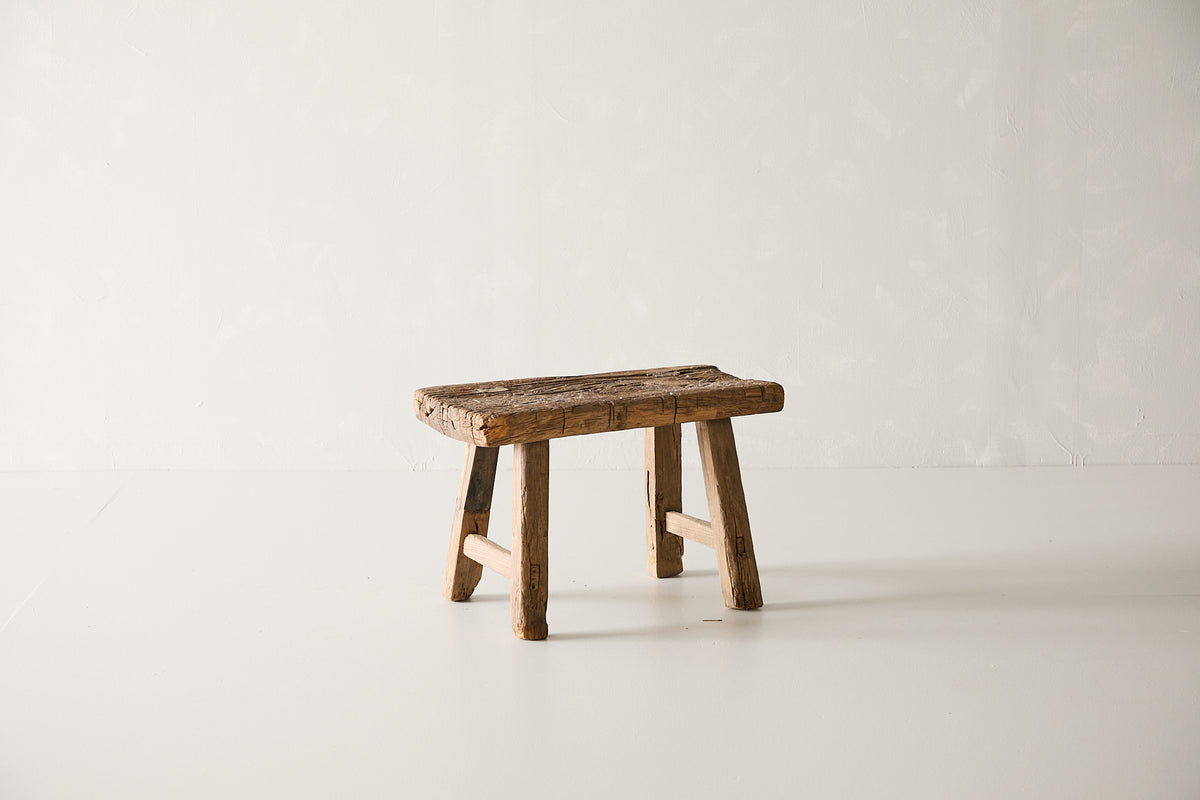 Vintage Elm Stool AE.156 - Circa 1925