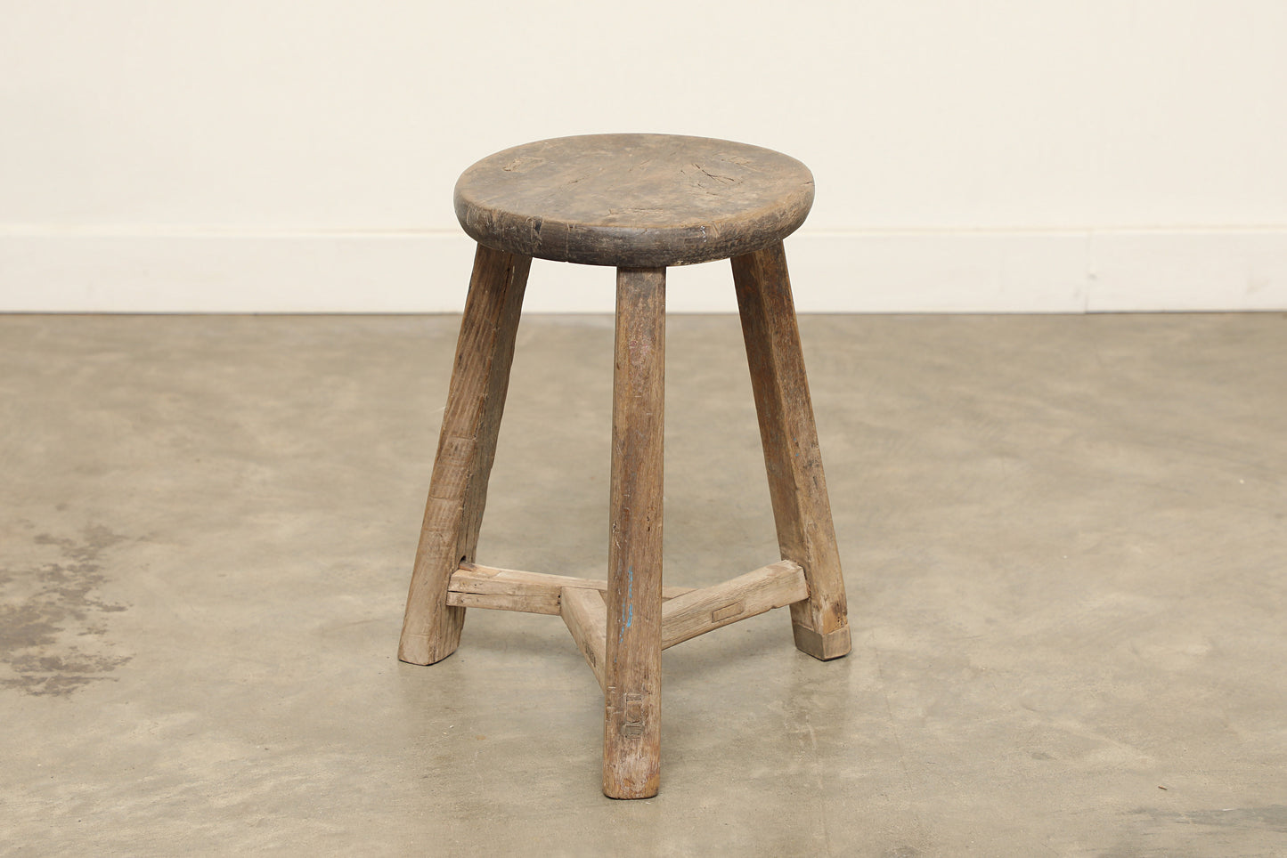 Vintage Elm Stool AC.037 - Circa 1945