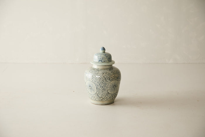 Porcelain Ginger Jar No. L6