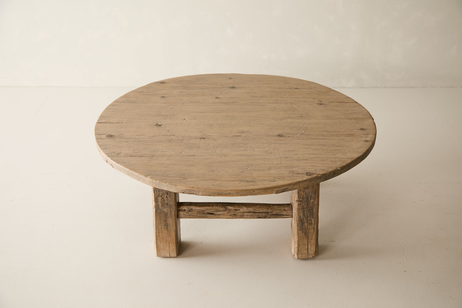 Round Solid Wood Coffee Table No.K2 – Habitat Home and Garden