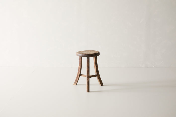 Vintage Elm Stool AE.164 - Circa 1925
