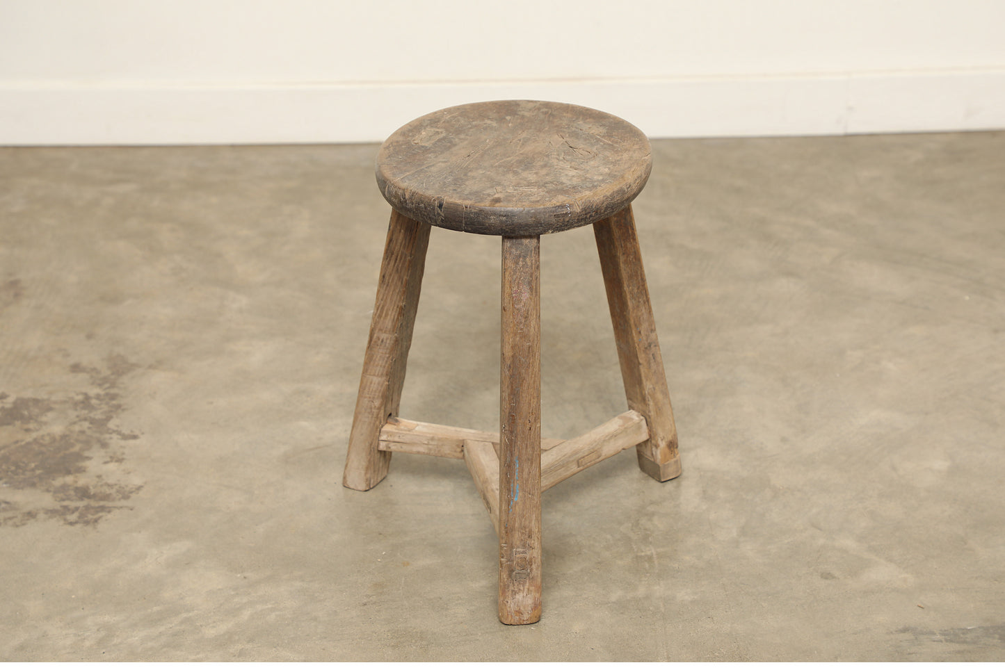 Vintage Elm Stool AC.037 - Circa 1945