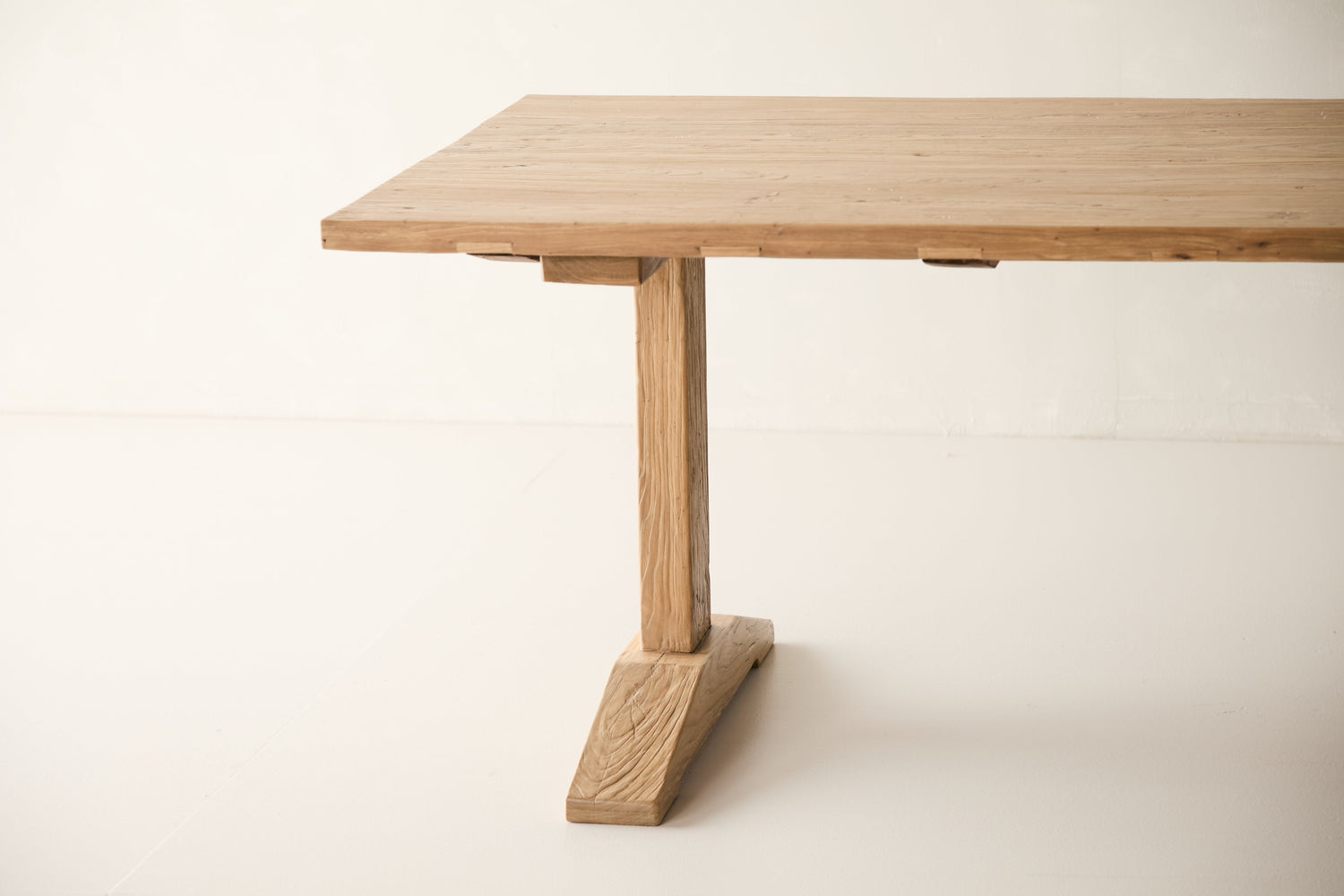 {{ image.alt }}