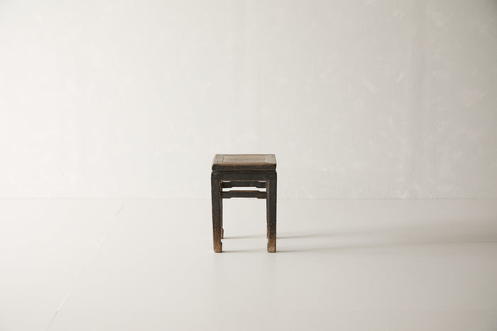 Vintage Elm Side Table AE.134 - Circa 1905