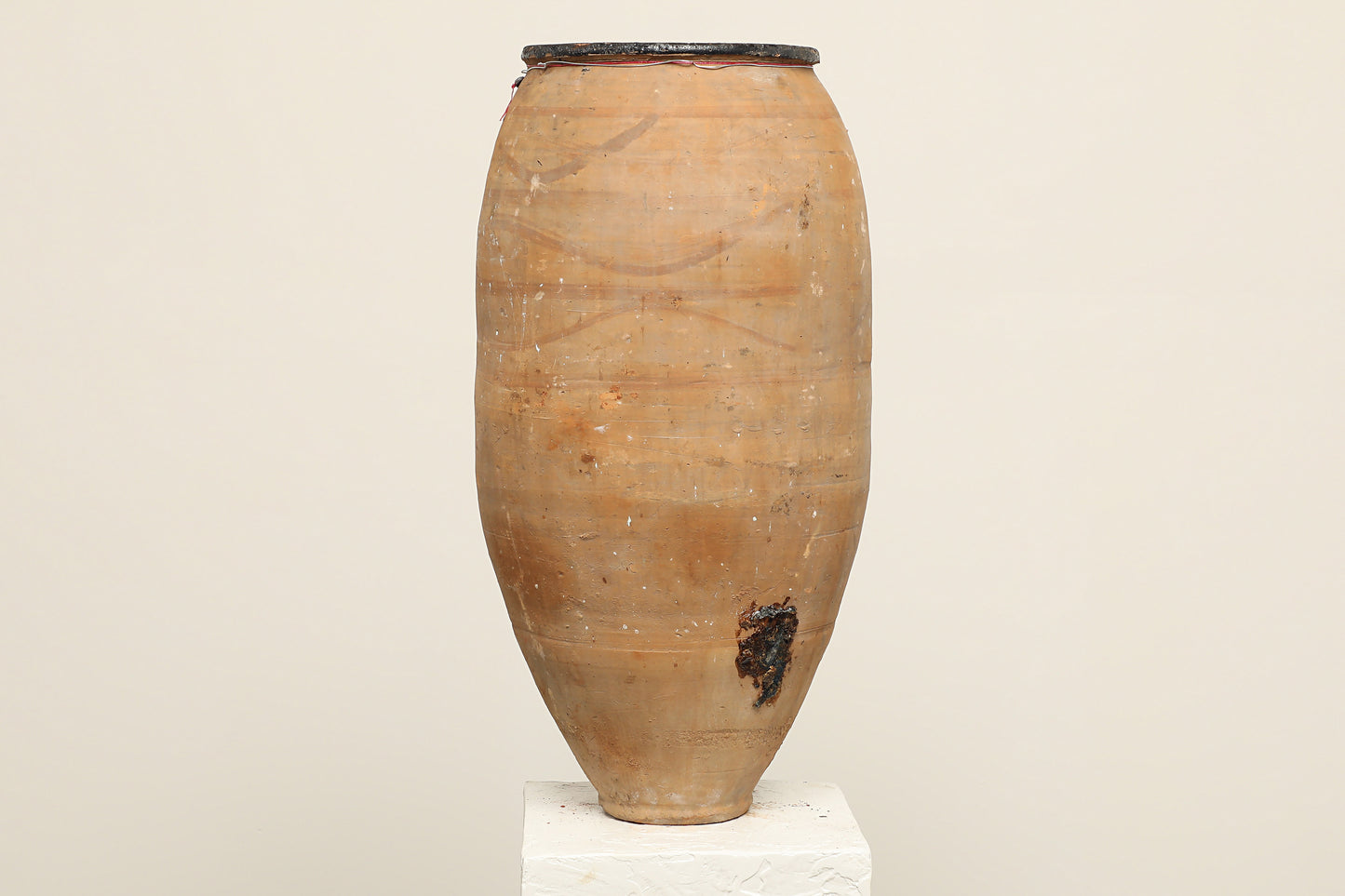 A one-of-a-kind clay brown Turkish vintage vase pot without handle, crafted from terra cotta clay, this piece showcases timeless quality and antique craftsmanship, adding a unique touch of history to your space