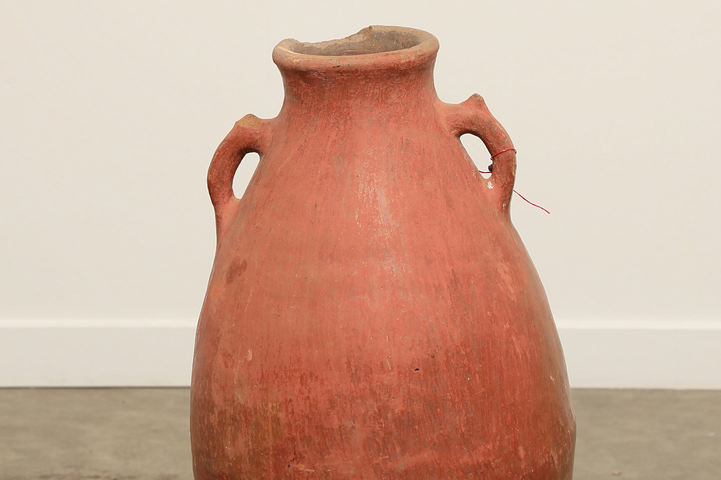 (IWB409) Vintage Turkish Bayburt Pot (14x14x30)