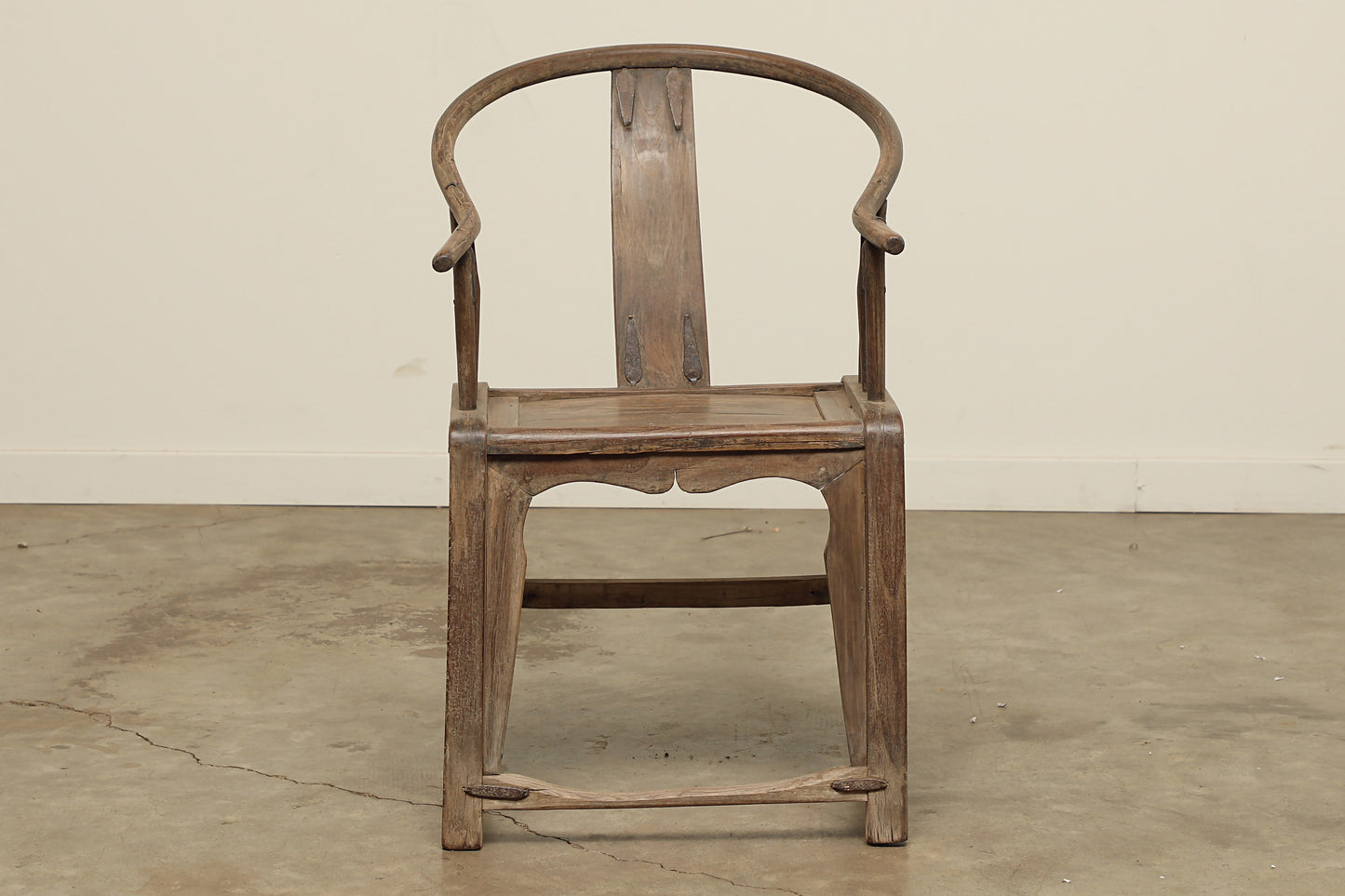 Vintage Elm Horseshoe Chair - Circa 1900