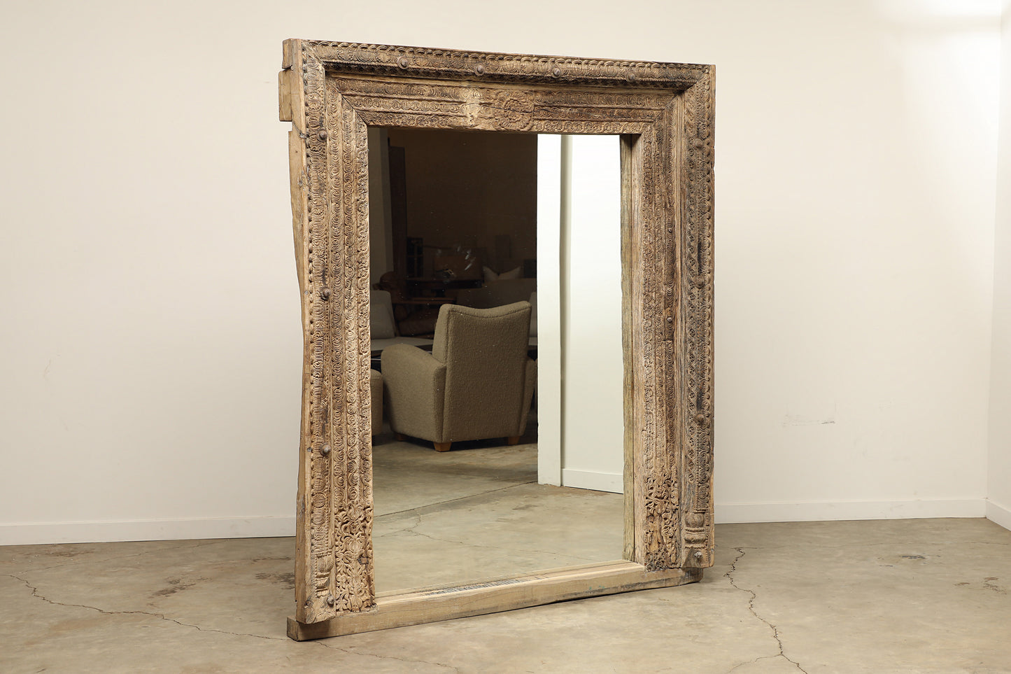 (PP079 ) Vintage Carved Mirror (66x7x79)