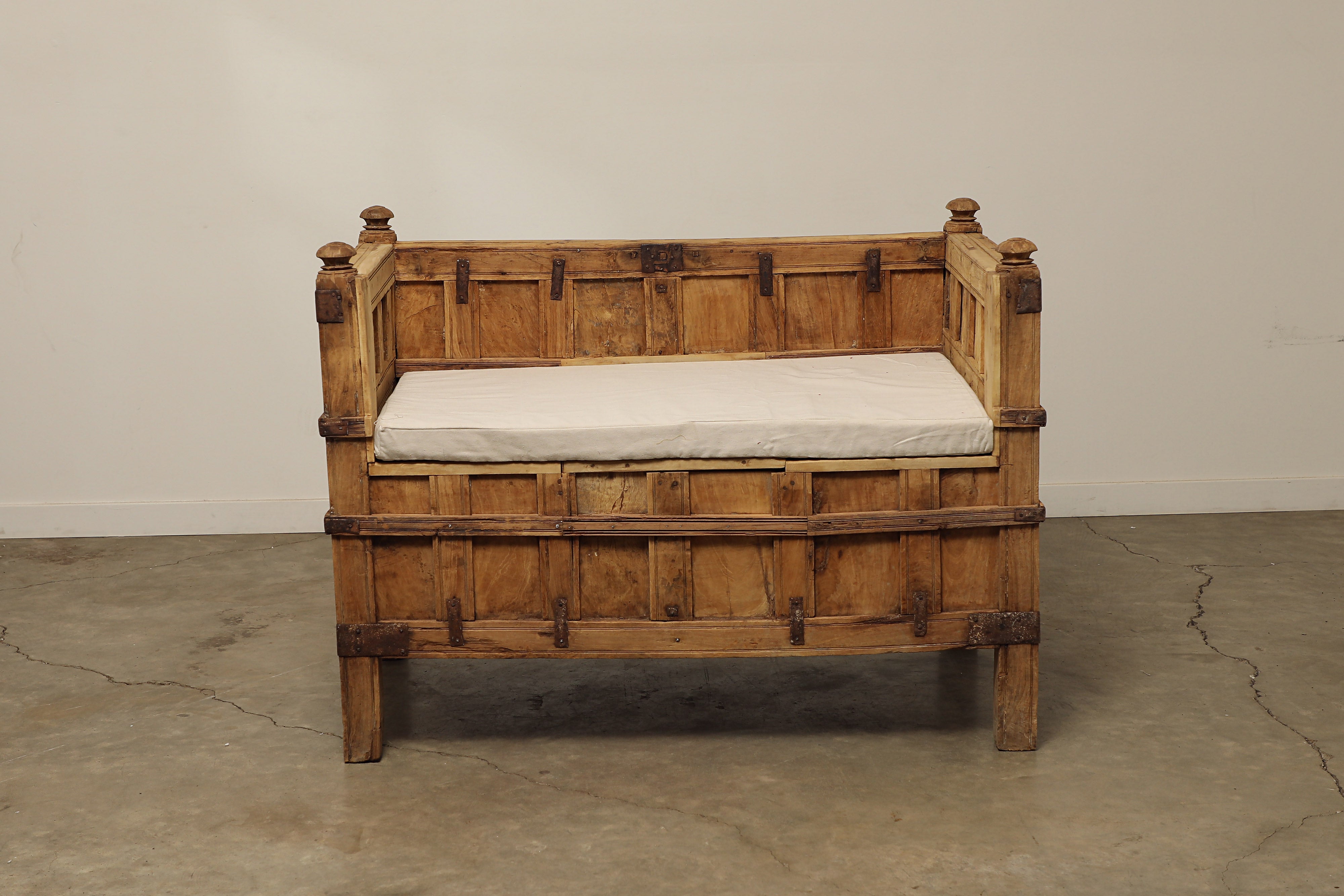 Vintage Benches – Habitat Home & Garden