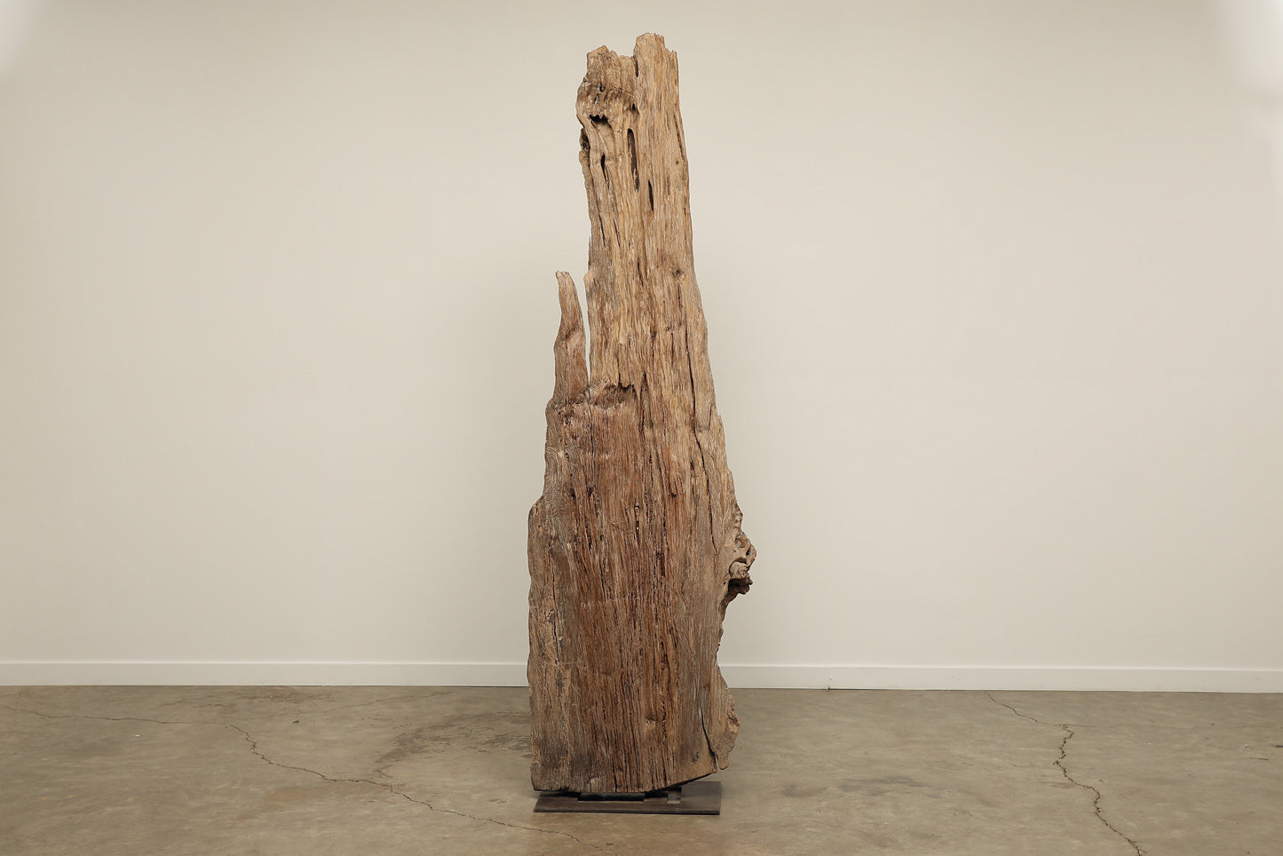 (GAS005) Natural Oak Sculpture (28x4x91)