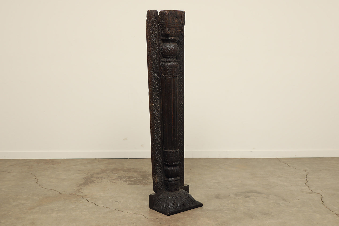 (PP094 ) Vintage Wooden Pillar (16x10x65)
